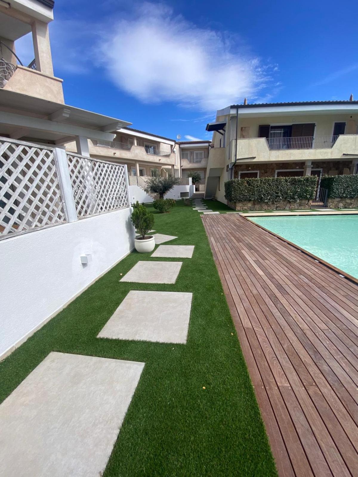 Le Perle Villa Palau Luaran gambar